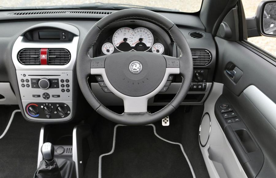  Vauxhall Tigra Sport Rogue 2008 года  (фото 5 из 8)